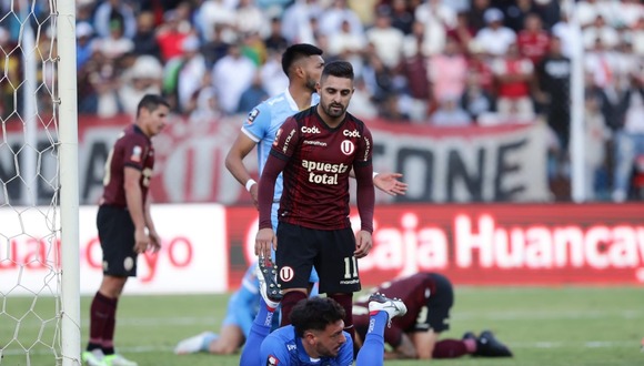 La ‘U’ arriesga la punta del Clausura: derrota 2-0 ante ADT y malestar contra el VAR. (Foto: Jesús Saucedo)