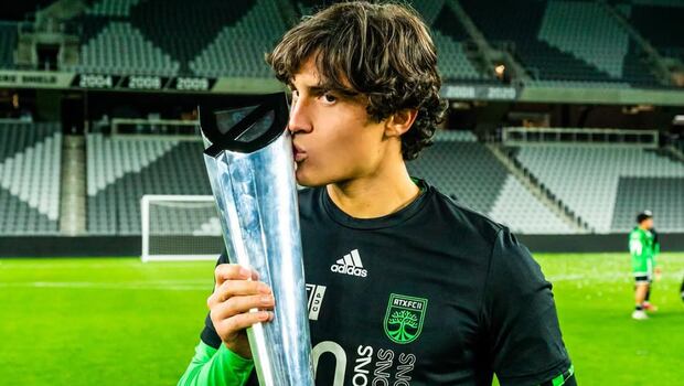 Sebastien Pineau formó parte de la reserva de Alianza Lima antes de salir al exterior. (Foto: @s.pineau9)