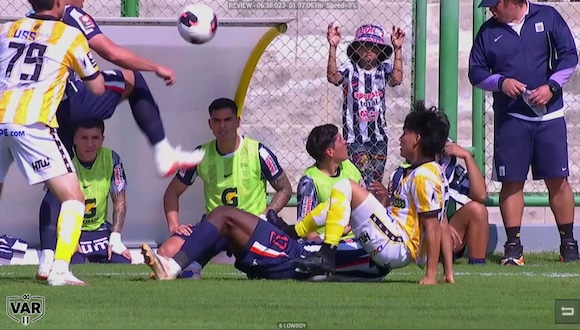 La falta de Nilton Ramírez sobre Luis Advíncula fue una de las polémicas del partido entre Alianza Lima vs. Juan Pablo II College. (Video: CONAR)