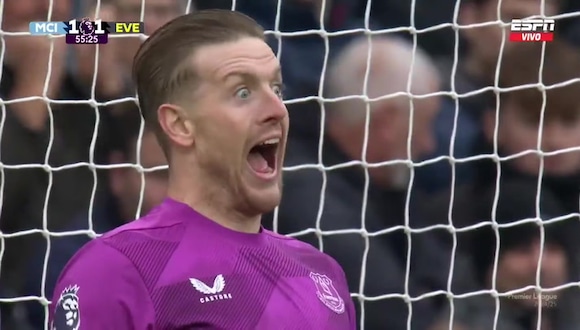 Jordan Pickford atajó un penal clave en el empate 1-1 entre Manchester City y Everton. (Video: ESPN).