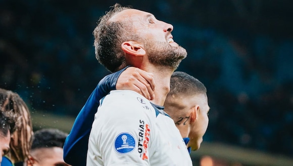 Hernán Barcos fue el encargado de sellar el empate de Alianza Lima frente a Gremio. (Video: L1 Max | Foto: Alianza Lima)