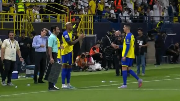Cristiano Ronaldo fue cambiado en los últimos minutos del partido por la King Cup. (Video: SSC)