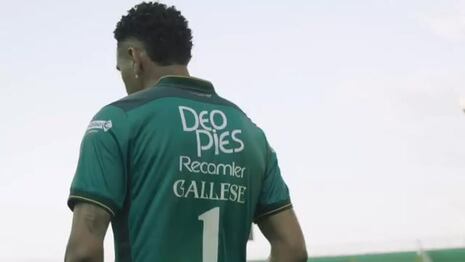 Como película de acción: Pedro Gallese protagonizó épico video en su presentación con Deportivo Cali