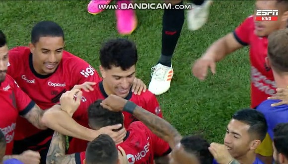 Vitor Bueno anotó el 1-0 de Paranaense vs. Alianza Lima. (Video: ESPN)