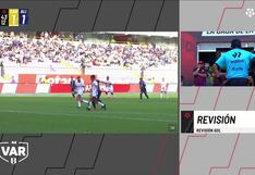 ¿Bien anulado? Polémica en el VAR en Alianza Lima vs Atlético Grau por mano en el gol de Hernán Barcos