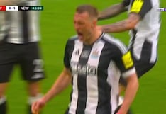 ¡Cabezazo y sorpresa! Golazo de Burn para el 1-0 en el Liverpool vs. Newcastle