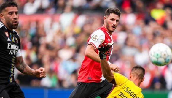 Golazo de Santiago Giménez en el Feyenoord vs. Benfica. (Video: ESPN)