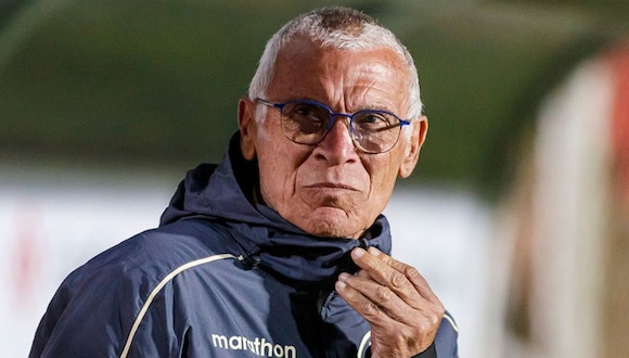 Héctor Cúper analizó el triunfo de Universitario sobre FC Cajamarca. (Video: L1 MAX / Foto: Getty Images)