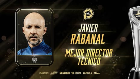 ¡Entrenador de oro en la ‘U’! Javier Rabanal fue elegido como mejor DT de la Liga Pro de Ecuador