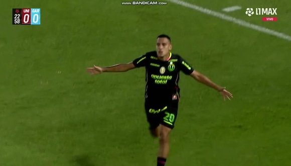 Gol de Alex Valera para el 1-0 de Universitario vs. Deportivo Garcilaso. (Video: L1 MAX)