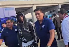 A ponerse la ‘blanquiazul’: Luis Advíncula llegó al Perú para firmar con Alianza Lima