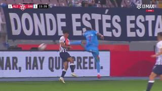 ¡Terrible patada! Tarjeta roja a Alexi Gómez tras dura falta a Zanelatto en el Alianza vs. Garcilaso