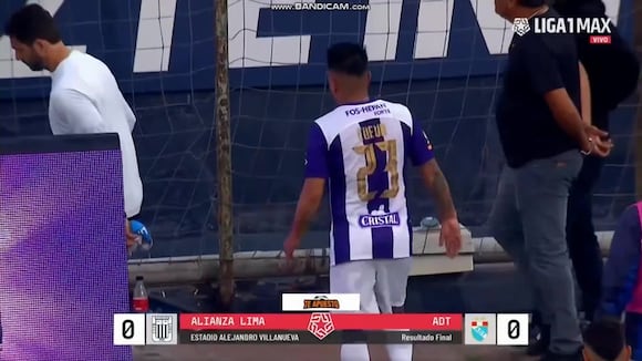 La hinchada de Alianza Lima mostró su enojo con Christian Cueva en Matute. (Video: Liga 1 MAX)