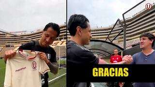 Gianluca Lapadula y su reacción al recibir una camiseta de Universitario: “Está hermosa”