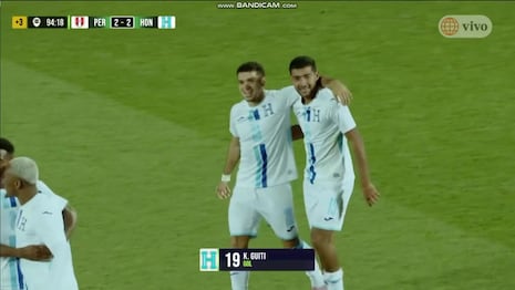 ¡Cada vez defendemos peor! Gol de Darlin Mencía para el 2-2 de Honduras vs. Perú