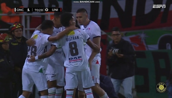 Gilbert Álvarez marcó el 1-0 de Once Caldas sobre Universitario. (Video: ESPN)