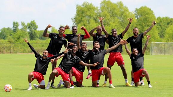 Panamá vs. El Salvador por la Copa Oro (Video: @fepafut).
