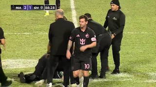¡Tacklearon al ‘10’! Hinchas invaden la cancha en Puerto Rico y derriban a Lionel Messi