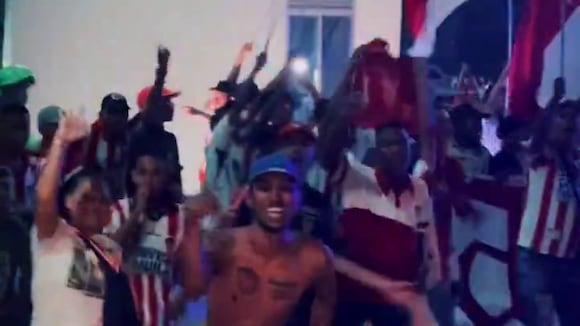 Así recibieron los hinchas de Junior a su equipo en Valledupar. (Video: @JuniorClubSA)