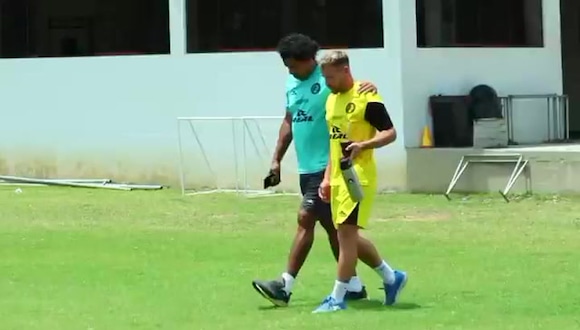 Santiago Acasiete y Cristhian Tizón hablaron de incidente. (Video: Juan Pablo II)