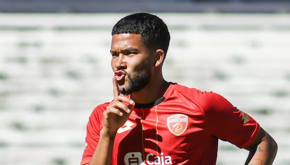 Piero Magallanes habla de su convocatoria a la Selección Peruana. (Video: Hablemos de Max / Foto: Sport Huancayo)