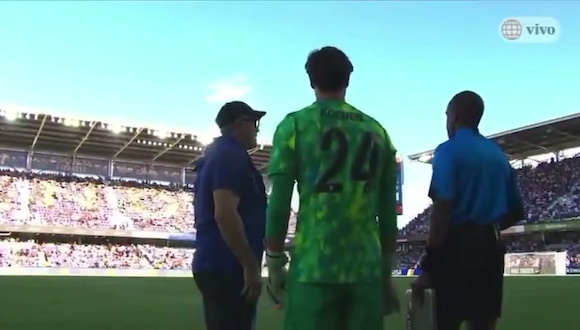 Diego Kochen ingresó ante Perú: el arquero de raíces peruanas que pertenece al Barcelona y juega en Dinamarca (Video: América TV)