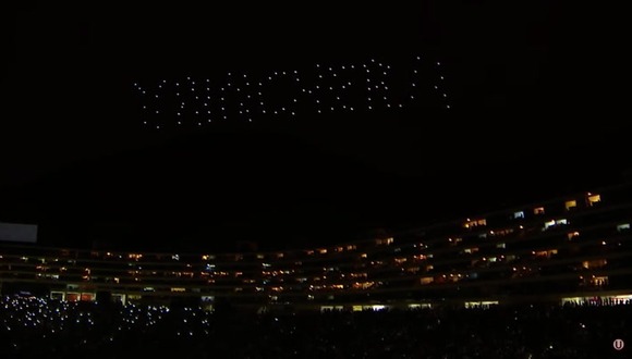 Juego de drones en la 'Noche Crema 2023' en el estadio Monumental. (Video: Universitario de Deportes / YouTube)