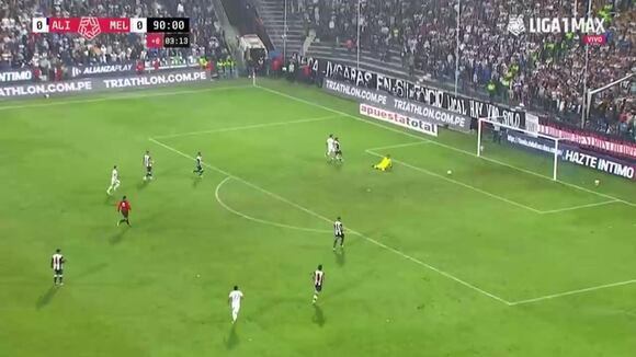 Beto Da Silva y la ocasión que tuvo en Alianza Lima vs. Melgar. (Video: Liga 1 Max)