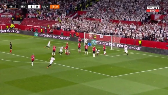 Cabezazo de Badé tras el centro de Rakitic y Sevilla se pone 2-0. (Video: ESPN)