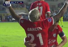 ¡Frotó la lámpara! Gol de Carlos Garcés tras asistencia de Christian Cueva para el 2-2 de Cienciano con Deportes Iquique