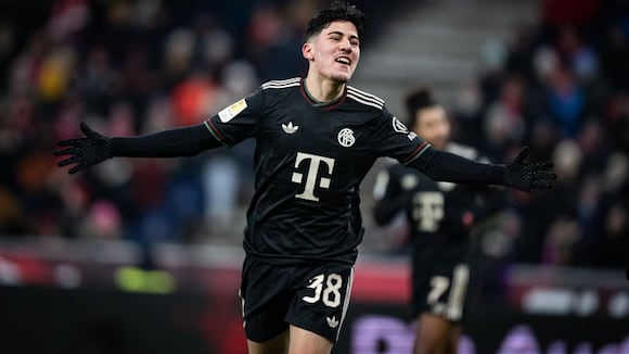 Gol de Felipe Chávez, Bayern 3-0 Salzburgo.