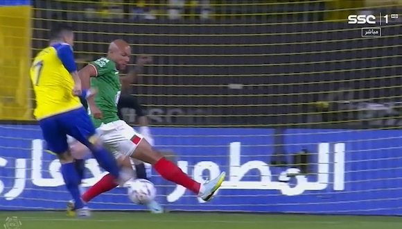 La primera chance de Cristiano Ronaldo de marcar en su debut con Al Nassr. (Video: SSC)