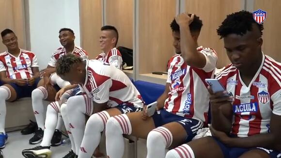 Detrás de cámaras de la foto oficial de Junior | VIDEO: @JuniorClubSA