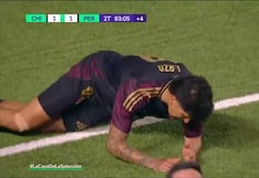 ¡Fatal error en el área! Autogol de Matías Lazo para el 1-2 del Perú vs Chile