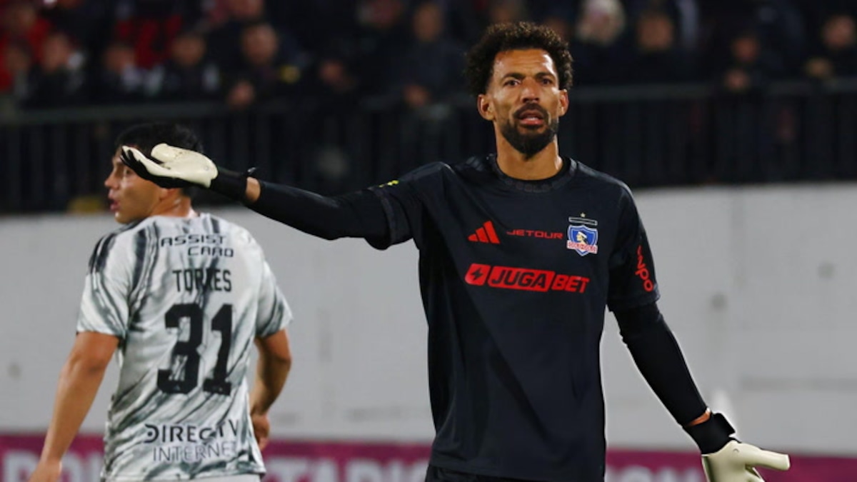 ¡Llegó el debut! Vozinha dejó su arco invicto en su primer partido con Colo Colo por la Copa Chile