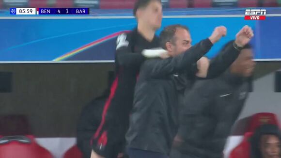 Desde el banco, Eric García puso el 4-4. (Video: Barcelona)