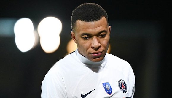 Kylian Mbappé tiene contrato con el PSG hasta el 30 de junio de 2024. (Foto: Getty Images / Video: El Chiringuito de Jugones)