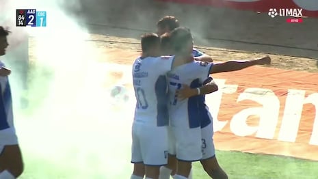 ¡Por mano de Yoshi Yotún! Gol de Ariel Muñoz puso el 2-1 del Alianza Atlético vs. Sporting Cristal
