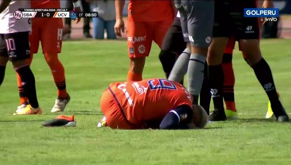 La dura falta que recibió Paolo Guerrero en el partido ante Sport Boys. (Video: GOLPERU)