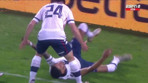 Vélez 1-0 Barcelona: gol de Juan Martín Lucero. (Video: Espn)