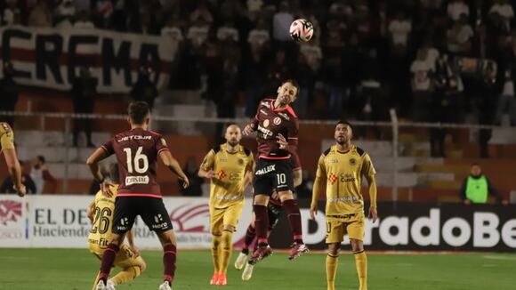 Resumen de Universitario vs. Cusco FC por el Torneo Clausura. (L1 MAX)
