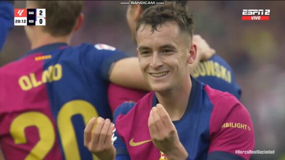 Marc Casadó marcó el 2-0 del Barcelona sobre la Real Sociedad. (Video: ESPN)