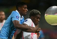 “Es triste”: Miguel Araujo criticó el mal estado de la cancha del Estadio Nacional