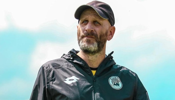 Miguel Rondelli declaró fuerte contra el arbitraje tras el empate con Juan Pablo II donde Cusco FC tuvo a dos expulsados. (Video: Julio Vílchez / Foto: Cusco FC)