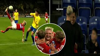 Oliver Sonne anota gol de ‘chalaca’ y festeja con hinchas peruanos