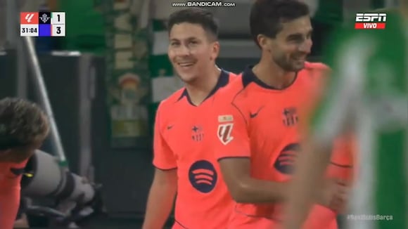 Gol de Roony Bardghji para el 3-1 del Barcelona vs. Betis. (Video: ESPN)