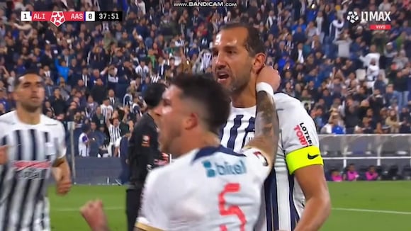 Gol de Hernán Barcos de penal para el 1-0 de Alianza Lima vs. Alianza Atlético. (Video: Liga 1 MAX)