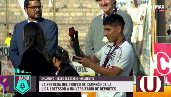 Piero Quispe recibió premio en Universitario de Deportes. (Video: Liga 1 MAX)