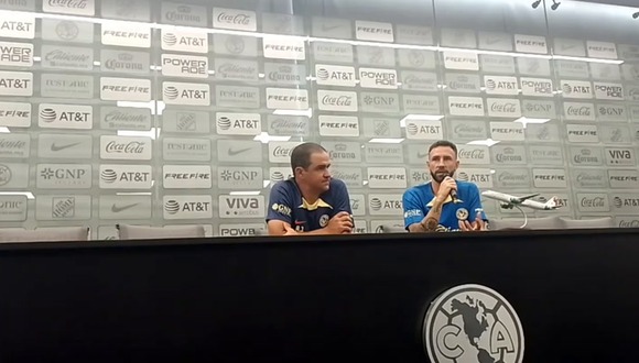 conferencia de prensa de DT Andre Jardine y Miguel Layún ( video: Omar Martinez)