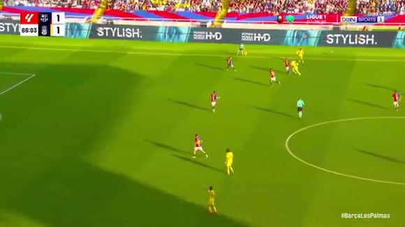 Gol de Fabio Silva para el 2-1 de Las Palmas vs Barcelona. (ESPN)